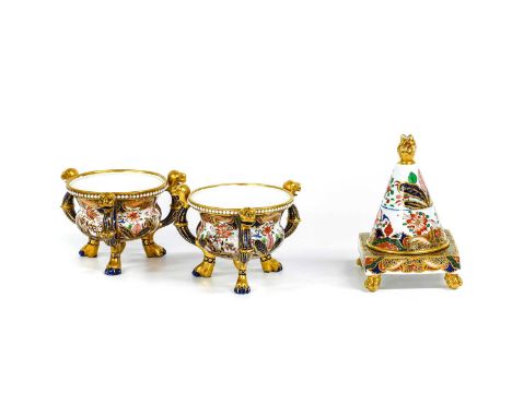 A Spode Porcelain Pastille Burner on Stand, circa 1820, of conical form with flame finial and on paw feet, painted in the Ima