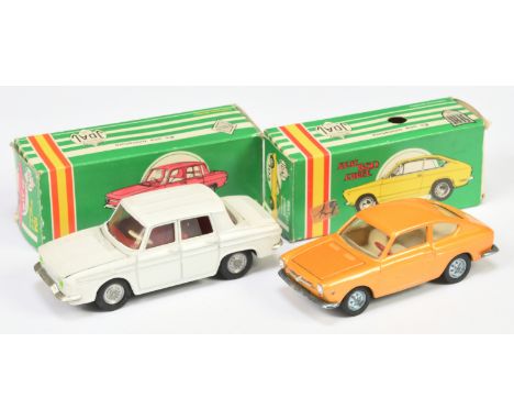 Joal a mixed boxed group to include, (1) 103, Seat 850 Coupe in Orange (2) 104, Renault R-10 both Good to Excellent in Good b