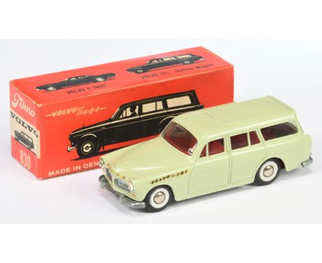 Tekno No.830 Volvo Amazon Estate - pale light green, red interior, white wheels with steel hubs, jewelled head lights, decals