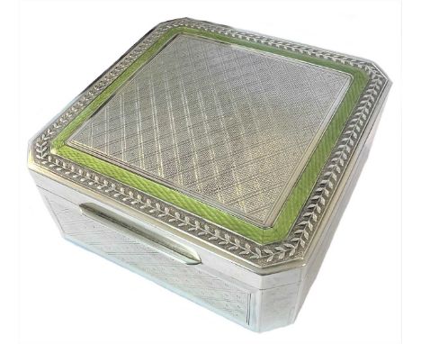 A late 19th century Austro-Hungarian metalwares silver powder box, mark of Georg Adam Scheid (1882-1903), Dianakopf 2nd stand