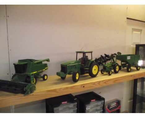 An ERTL John Deere 8200 tractor 9500 combine harvester etc 