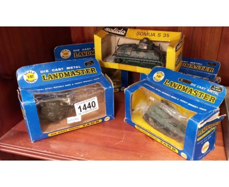 4 boxed Zymex diecast tanks and 1 Solido Somua S-35 