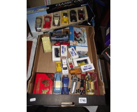 A quantity of mixed diecast including Matchbox, Dinky etc 