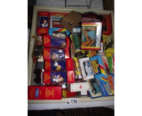 A good lot of boxed and loose diecast including Corgi, Matchbox etc 