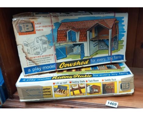 A boxed vintage Britain's riding stables, cowshed, completness unknown 