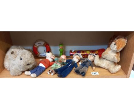 A quantity of vintage toys including sailors made by Norah Wellings, Snoopy etc 