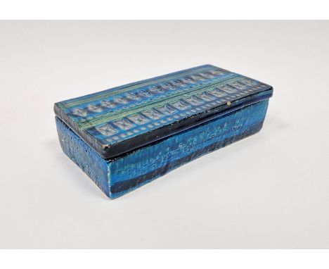 Aldo Londi (1911-2003) for Bitossi, Rimini Blue rectangular lidded trinket box, marks to base, 5.5cm x 20cm x 10cm