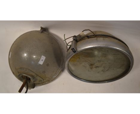 A pair of Lucas P100 headlamps, for restoration, 30 cm diameter (2) 