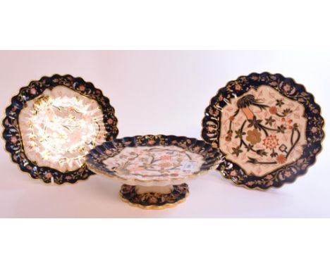 A Copeland Imari pattern part dessert service, comprising seventeen plates, four low comports, and another comport (22)