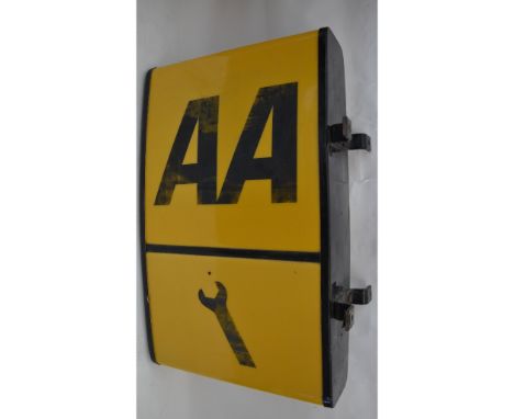 An Automobile Association (AA) hanging wall sign, 42 cm diameter