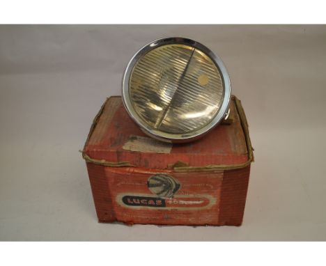 A pair of Lucas Model FT67 fog lamps, both boxed (2) 