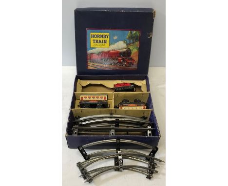 Hornby O Gauge tinplate M.O Passenger part train set, boxed, no engine, track, 2 carriages and coal tender, tender missing wh