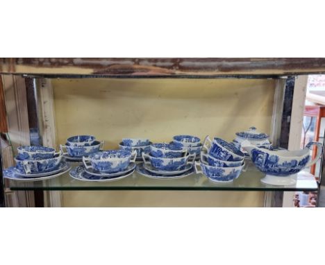 A small collection of Spode 'Italian' pattern items.&nbsp; 
