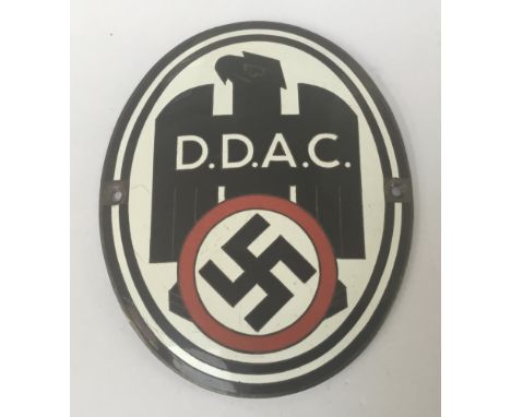 A WW2 era German D.D.A.C member’s enamel car plaque for Der Deutsche Automobil-Club e.V.A fine quality oval example, featurin