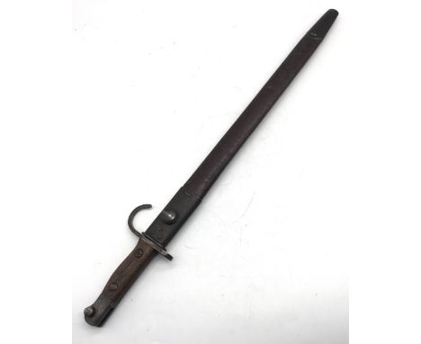 A scarce WW1 era Australian 1907 pattern hooked quillon bayonet by Lithgow. With the Edward VII cypher and crown at the ricas