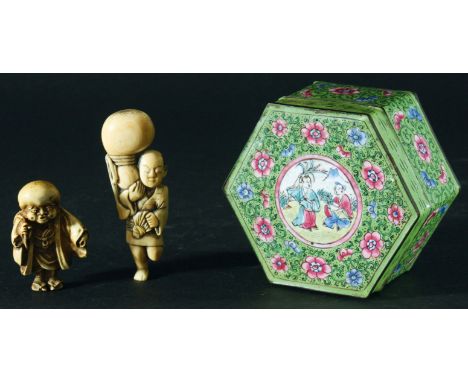 JAPANESE BONE OKIMONO, a man standing on one leg carrying a bag on his shoulder, 8.5cm; a netsuke of a man carrying a mask on