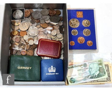 Various Victoria to Elizabeth II coins to include a 1977 Silver Jubilee crown, various nickel and copper coinage, proof sets 