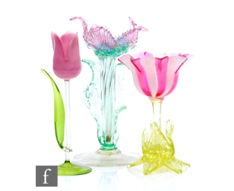A late 19th Century Stourbridge glass posy vase in the form of a stylised tulip with Cleveland ruby and white striped petals 