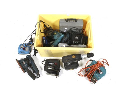 A quantity of assorted power tools. Including a cordless drill, jigsaw and sander, etc. 