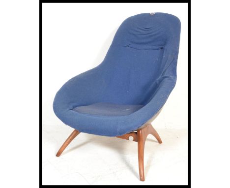 A vintage retro 20th Century Lurashell bucket tub egg space age chair raised on fibreglass base with original; foam present (