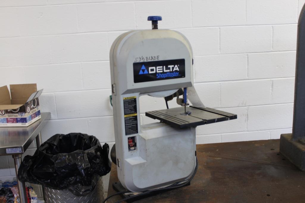 Delta BS 100 bench top band saw Location 1 Concord, NC. Lots 1299 at
