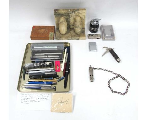 Alabaster Book Ends, Parker &amp; Sceafer pens, Ronson, Rowenta and Zippo lighters, Tony Bennett autograph (unverified), 1943