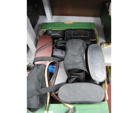 Binoculars; A collection of binoculars vintage to modern including Zennox 36x70, Leikon observaqlas 7x50, Auriol 30x60, other