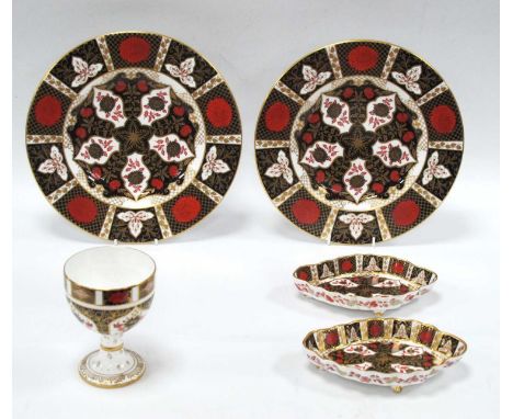 Abbeydale 'Chrysanthemum' China Plates 27.5cm Diameter, and a pair of wavy dishes, Royal Crown Derby 1128 goblet (cracked).
