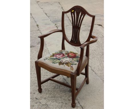 A Sheraton design mahogany carver chair with pierced splatCondition: Latw 19th century, back height 39" seat 17" fair conditi