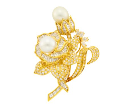 18 kt., one round pearl ap. 12.4 mm., one oval pearl ap. 13.2 x 11.8 mm., 110 round, 112 baguette and tapered baguette and 5 