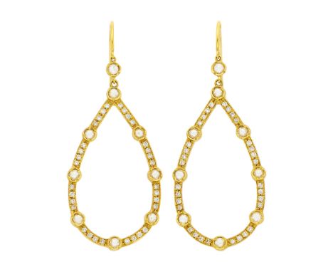 Estate / Collection: From the Private Collection of an American Philanthropist18 round rose-cut diamonds, 64 round diamonds a