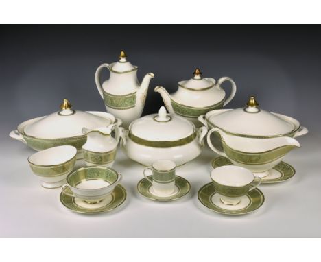 An extensive Royal Doulton English Renaissance pattern dinner service #H4972, comprising a teapot, coffee pot, sauce boat and