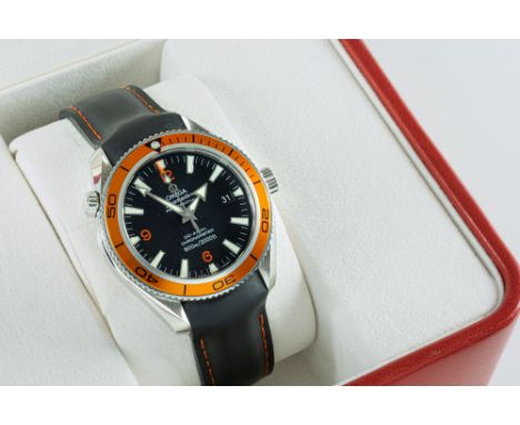 A gentleman's Omega Seamaster Professional Co-Axial Chronometer 600m Planet Ocean wrist watch c.2012, Ref. 22095000, No. 8536