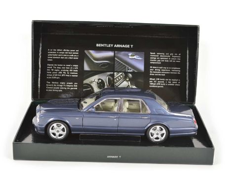 A Minichamps 1:18 scale model of a Bentley Arnage T Meteor rhd Ed.2 (BL388)Qty: 1