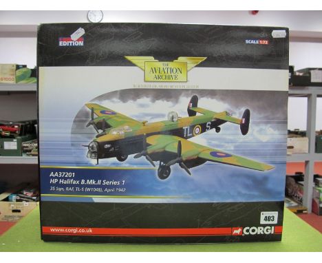 A Boxed Corgi Aviation Archive #AA 37201 1:72nd Scale Diecast HP Halifax B MK. II Series 1, 35 Sqn, RAF, TL-S (W1048), April 