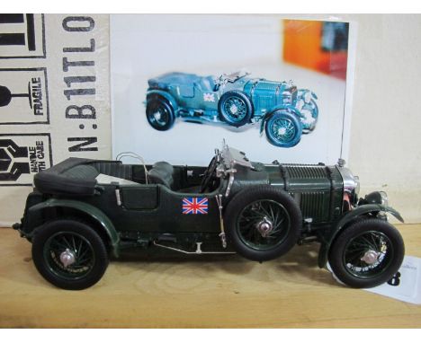 Franklin Mint 1:24th Scale Diecast Model 1929 4.5 Litre Supercharged Bentley. Complete with literature. Boxed. 