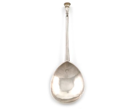 A Charles I silver Seal-top spoon, by Daniel Cary, London 1639, fig-shaped bowl, faceted tapering stem punched with an uniden