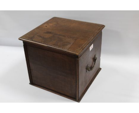 AN ANTIQUE OAK TRAVELLING BOX, with vintage potion and apothecary bottles to the interior, twin carry handles, H 28 cm, W 31 