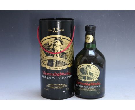 1 BOTTLE OF BUNNAHABHAIN AGED 12 YEARS SINGLE ISLAY MALT SCOTCH WHISKY, in gift tin