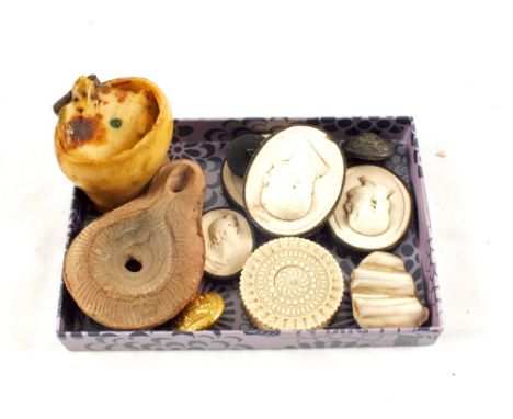 An 18th Century horn box (defective lid), Roman style oil lamp and other items
