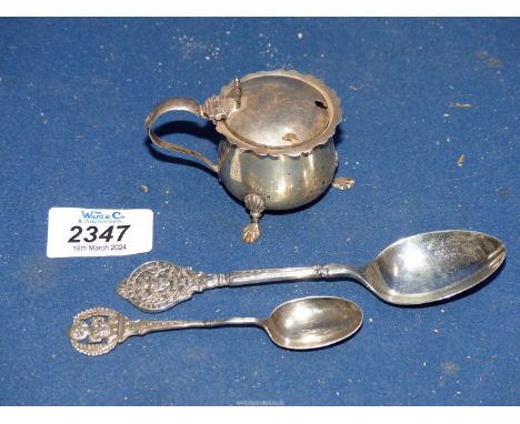 A Silver mustard pot on three pawed feet with blue liner, Birmingham and two teaspoons, one teaspoon for the 'City Rifle Club