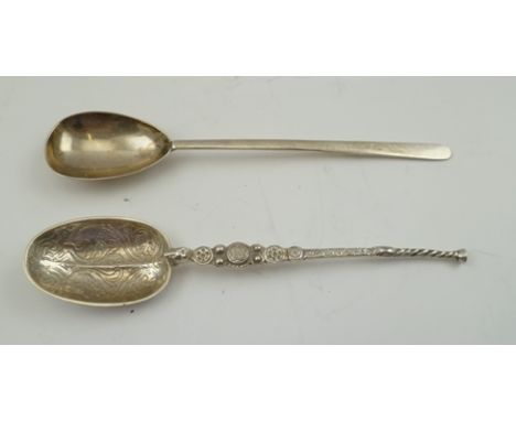 CORNELLIUS DESORMEAUX SAUNDERS & JAMES FRANCIS HOLLINGS (FRANK) SHEPHERD A VICTORIAN SILVER COPY OF AN ANOINTING SPOON, havin