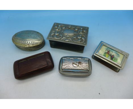 A Welsh miner's tobacco box, David Rogers, Ynyshir. Rd, Ynyshir, two snuff boxes and two matchbox holders (40)