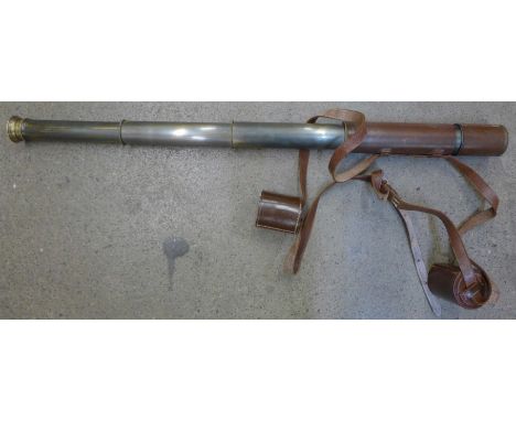 A telescope, marked Broadhurst Clarkson & Co. Ltd., 63, Farringdon Road, London E.C.
