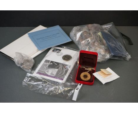 A collection of mainly British pre decimal coinage to include silver examples, together with a Cased Silver Gilt Medallion on