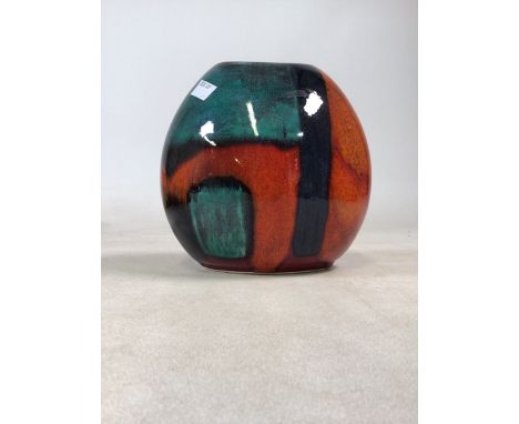 Poole Pottery rounded vase. W:20cm x D:14cm x H:19cm