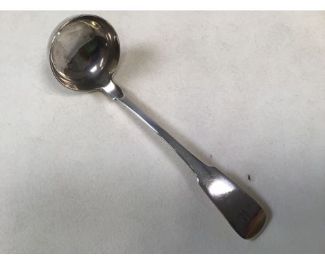 A Georgian Scottish sterling silver toddy ladle by James McKay, Edinburgh, 1830. 1.20oz. 15cm