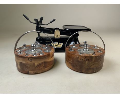 Weymouth scales and two sets of weights.