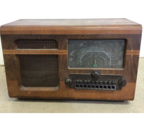 A vintage RGD radio model 166