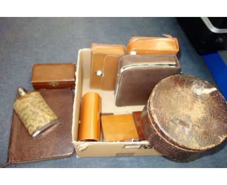 A COLLECTION OF VINTAGE LEATHER CASED DRESSING SETS, boxes and sundries 